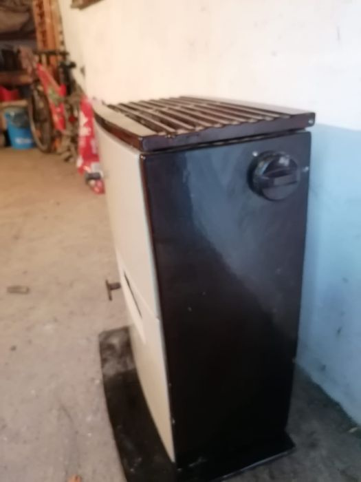 Vând soba din fonta