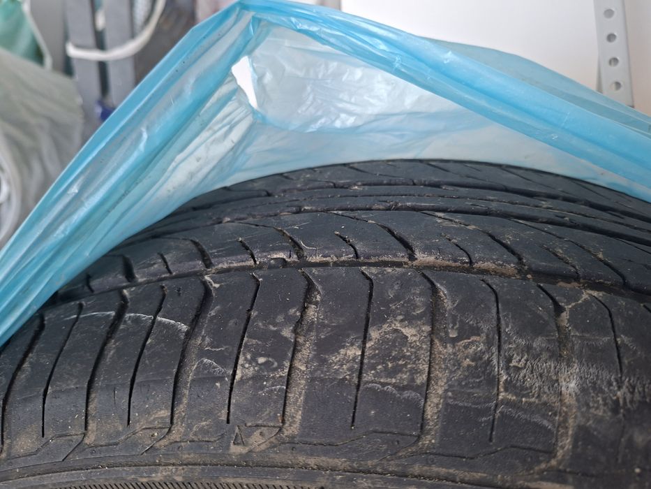 Продам Шины на 16