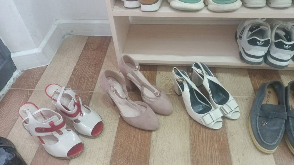 Продам обуви женские