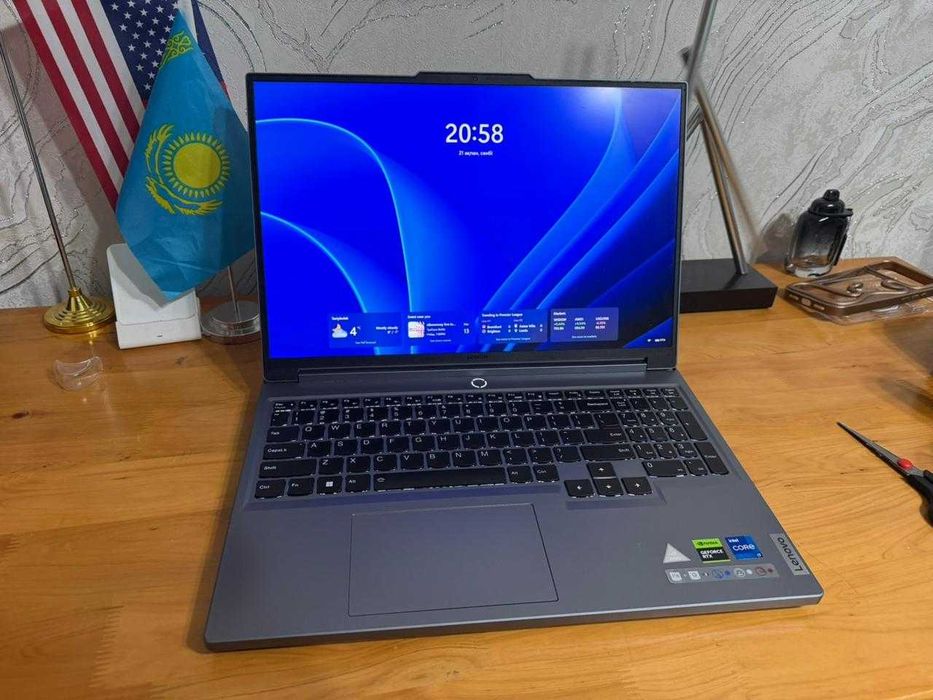 Lenovo Region Y7000P