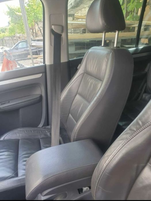 Vw touran 1.4 TSI бензин 2007 година на части