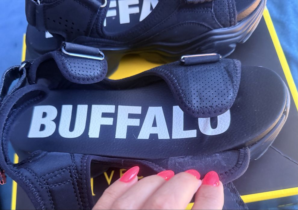 Дамски сандали Buffalo