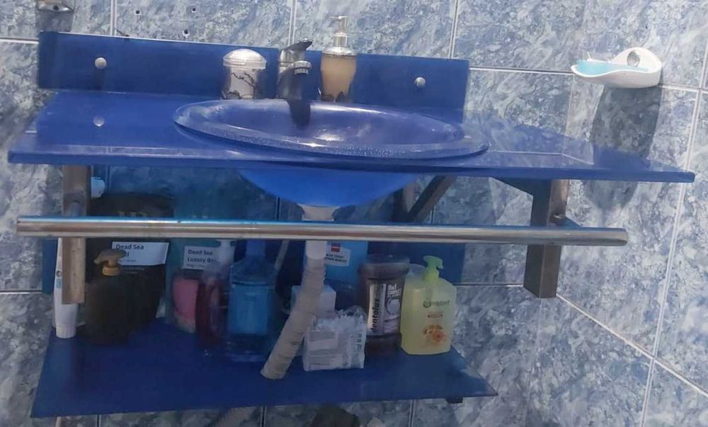 Chiuvetă pentru baie - 300 lei