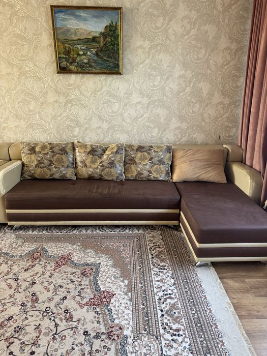 Диван для гостиной