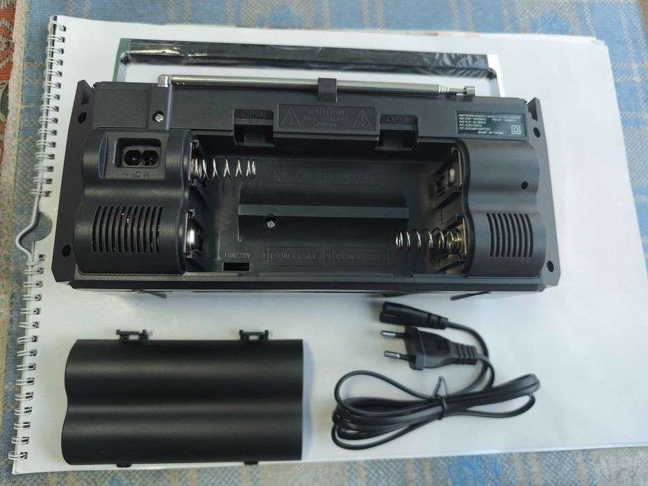 Radiocasetofon portabil PX-250BT