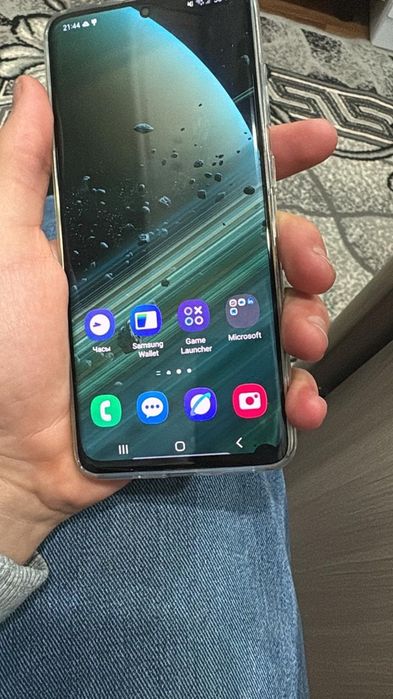 Продам Samsung s20