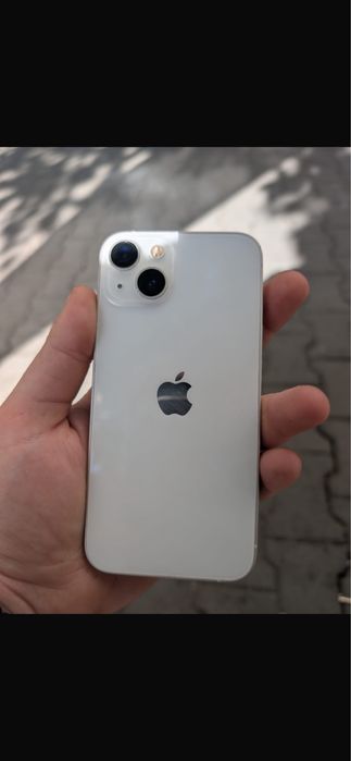 Vand/schimb Iphone 13, 128 GB, sanatatea bateriei este de 99%, aproape nou.