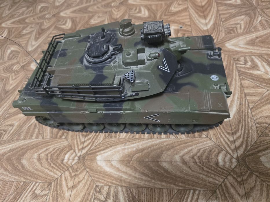 Танк на дистанционное управлении