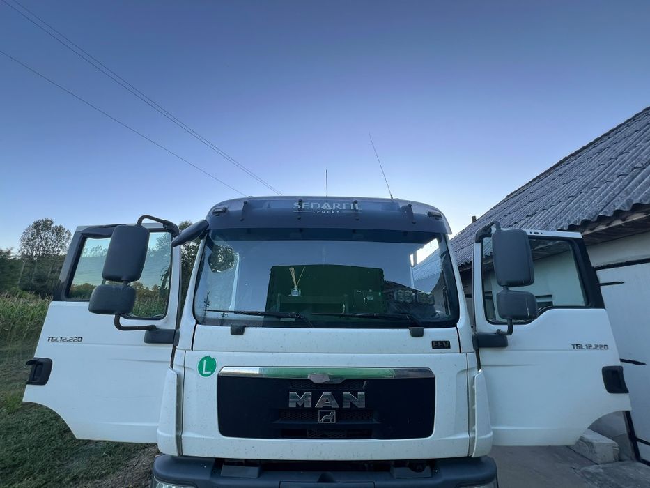 MAN TGL  2013 12 Tone – Camion Marfă, Dotări Bune, Gata de Muncă