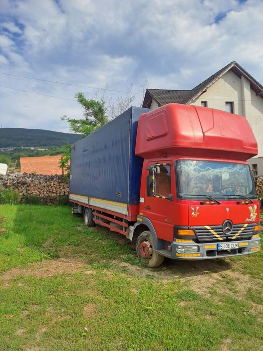 Vând sau dezmembrez