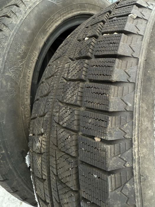 Продам Шины 235 55 R18