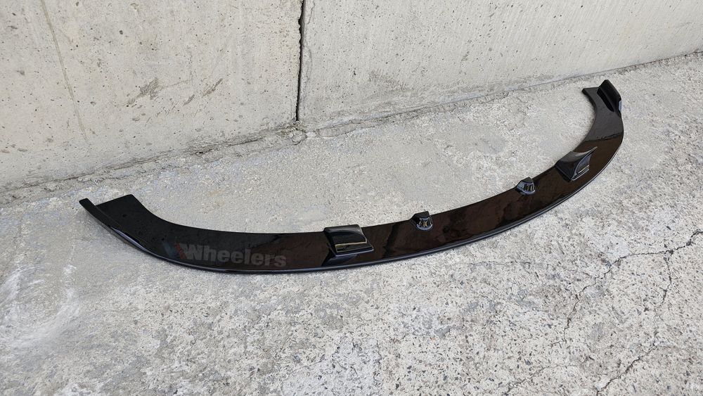 Сплиттер (губа) на передний бампер BMW E60 M M5