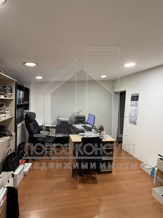 Продава се Магазин в Пловдив, Кършияка - 90 кв.м за 1530 €/кв.м - Снимка #7