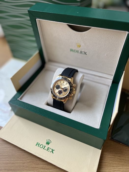 Rolex Daytona Cosmograph Gold Rubber Strap 40 mm