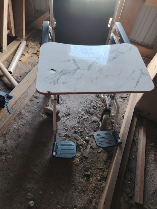 Продам коляску для инвалидов