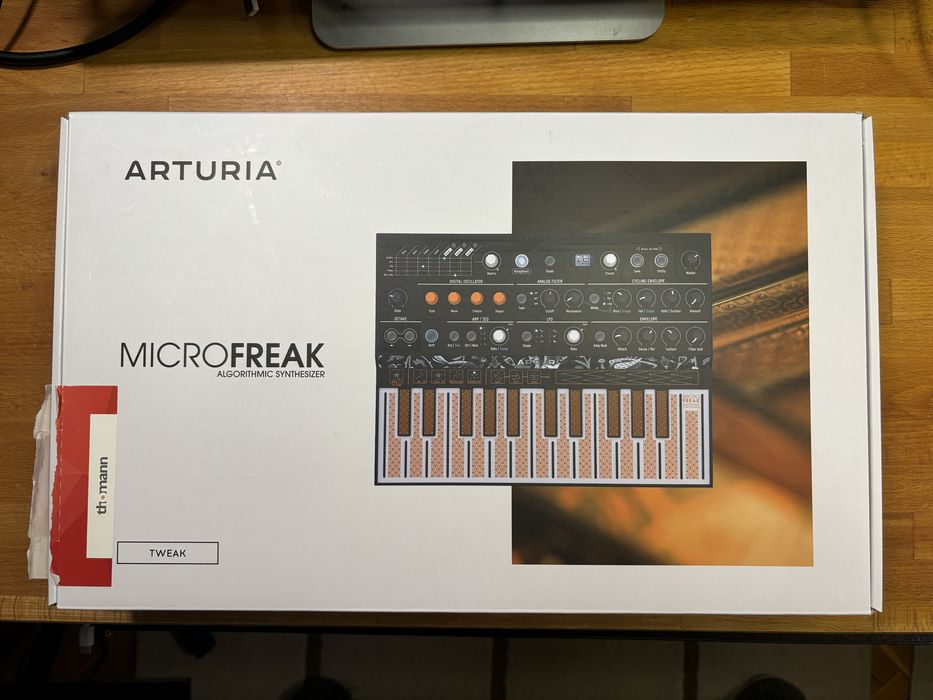 Arturia Microfreak - синтезатор с аналогов филтър