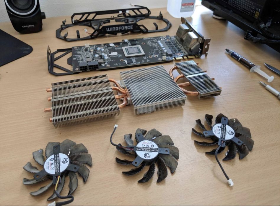 Reparații calculatoare