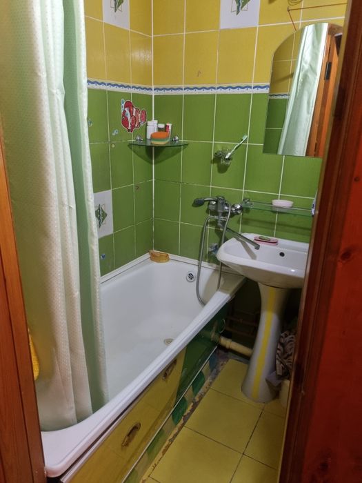 Сдам 2 ком квартиру