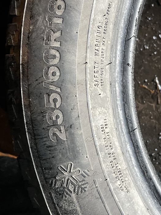 зимний покрышка 235/60/18