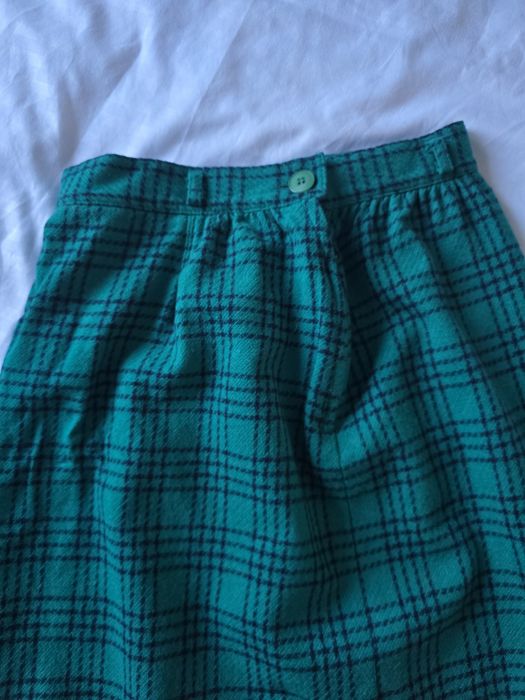 Fusta lunga din lana virgina