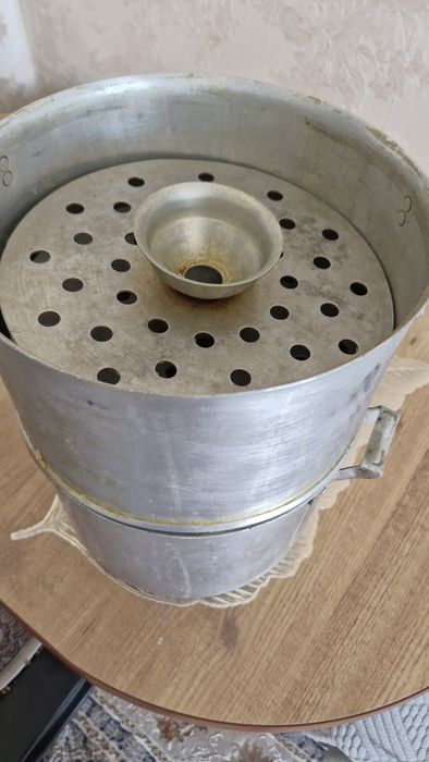 Продам мантоварку с кострюлей