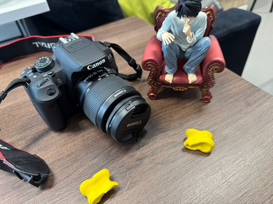 Canon EOS 700D Продам