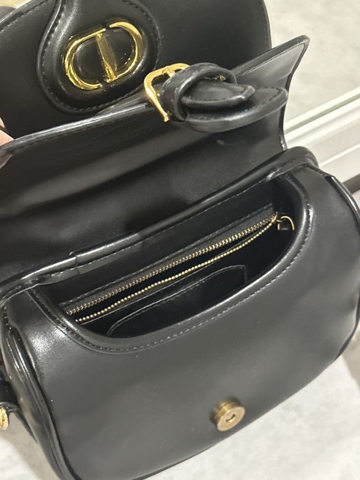 Кожанная сумка диор