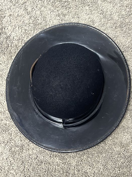 Vand palarie din piele