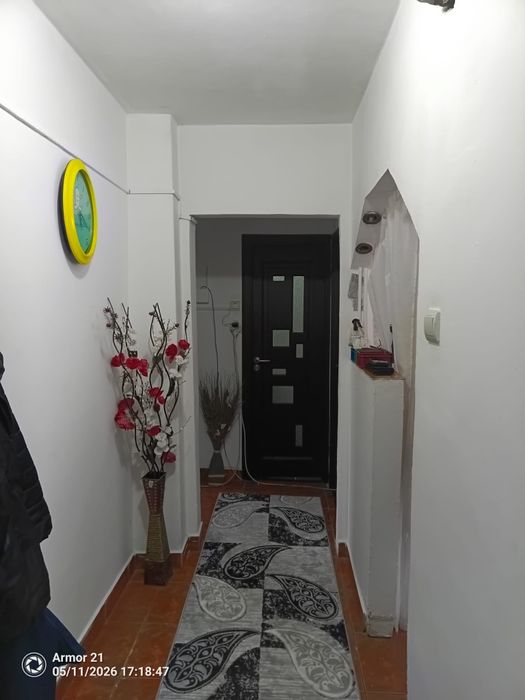 Vând apartament cu 2 camere