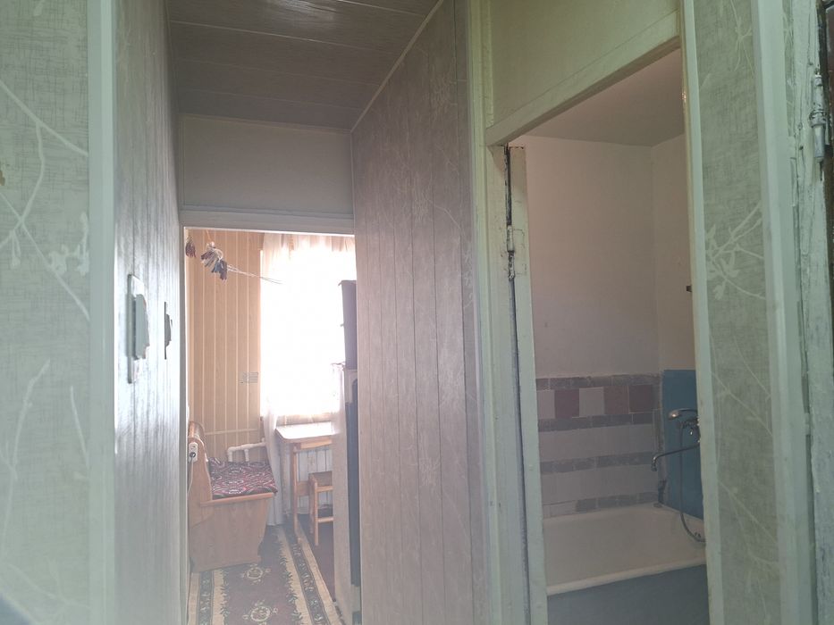 Чирчик 4 микра район 1 х квартира аренда