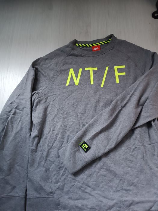 Nike L размер дамска