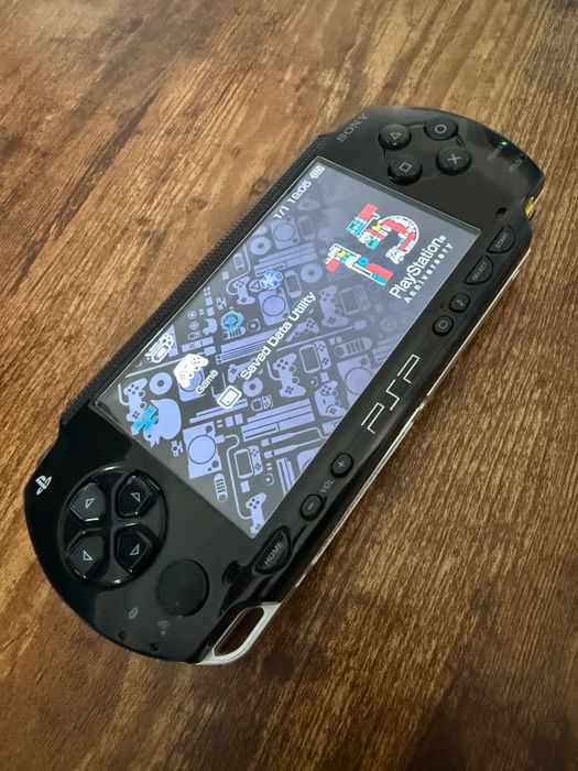 PSP 1000 modat cu ARK-4 – peste 500 de jocuri incluse - București
