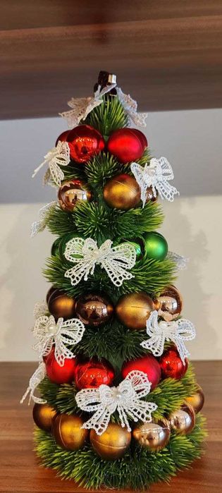 Ръчно изработени коледни елхички – уникална декорация