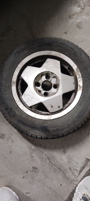 Гуми с джанти Пасат B4