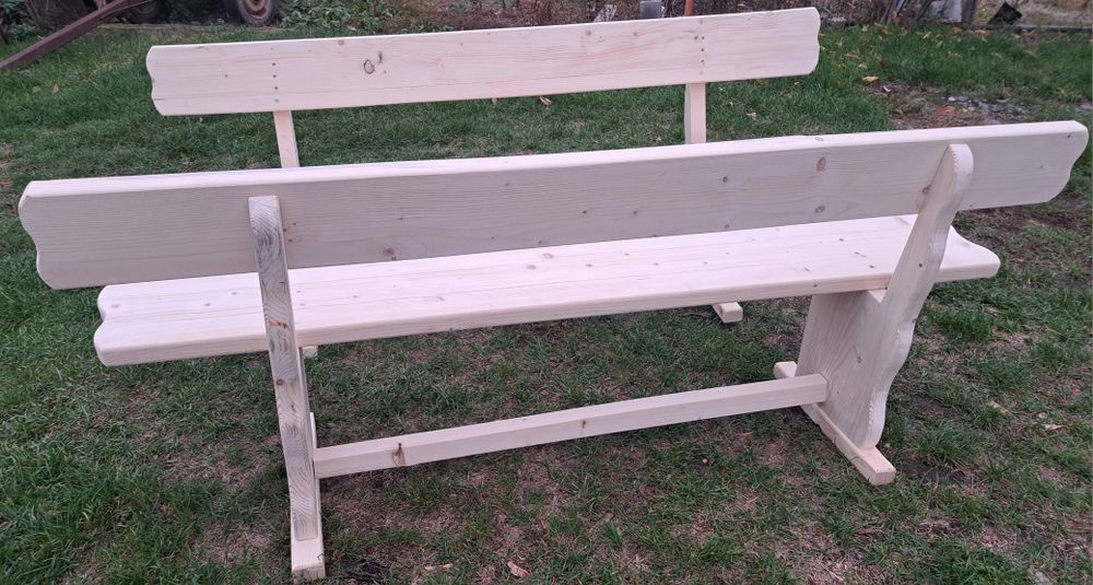 Banci de terasa si gradina