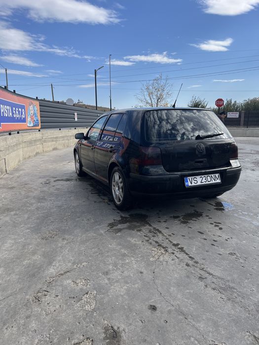 VOLKSWAGEN Golf 2000 — imagine 4