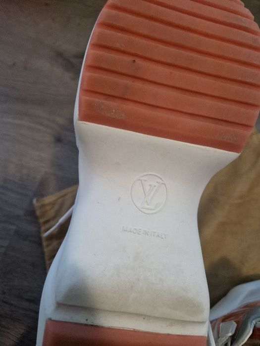 Дамски маратонки LV