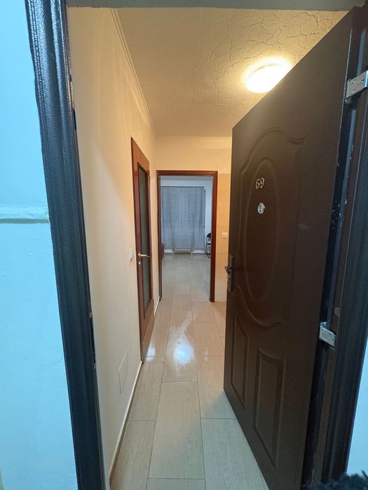 Garsoniera de inchiriat