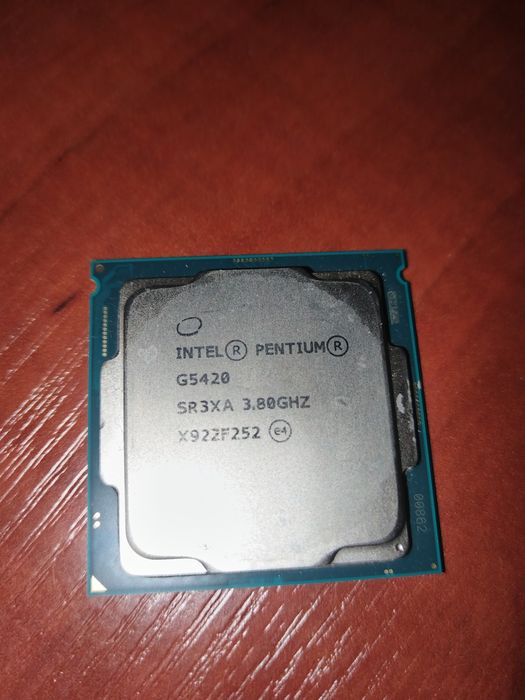 Intel Pentium G5420