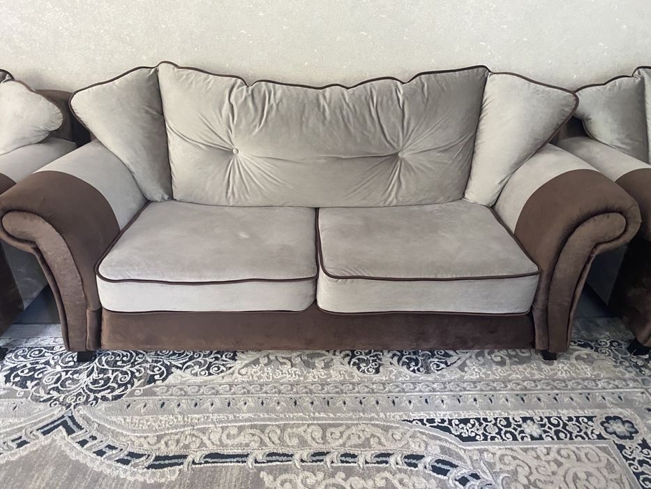 Продается диван-кресло для гостинной