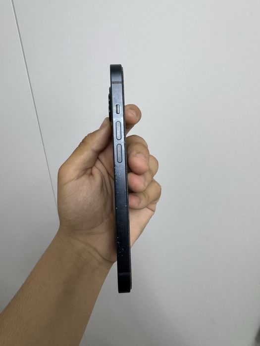 iPhone 13 256GB Midnight