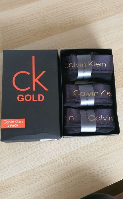 Set 3 boxeri Calvin Klein mărimea L noi în cutie