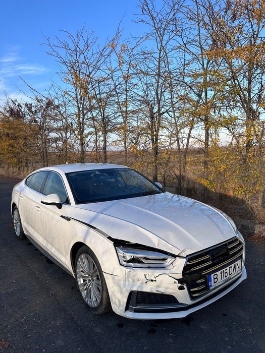 Audi a5 b9 2019 ușor avariat!!