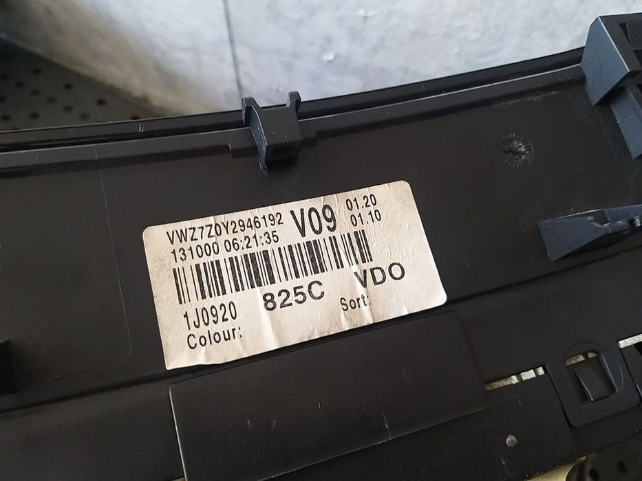 Ceasuri bord diesel vw golf 4 1j 1j0920825c