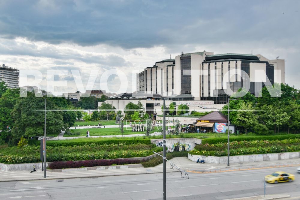 Едностаен апартамент в Центъра на София.