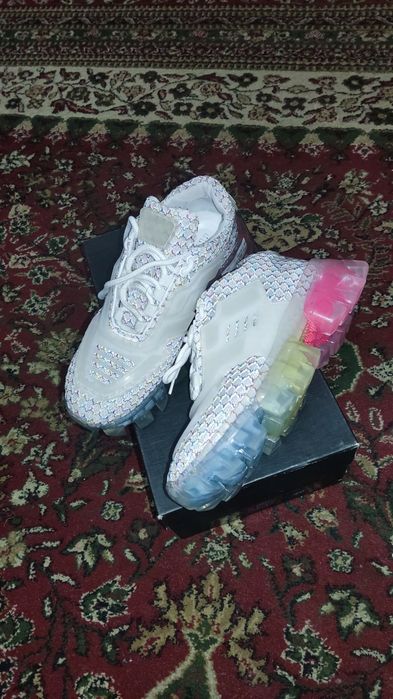 Кроссовки оригинал