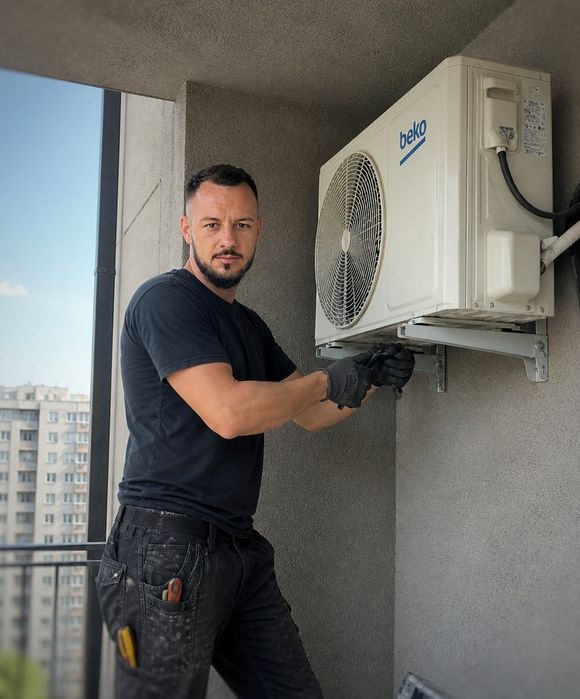 Montaj aer conditionat