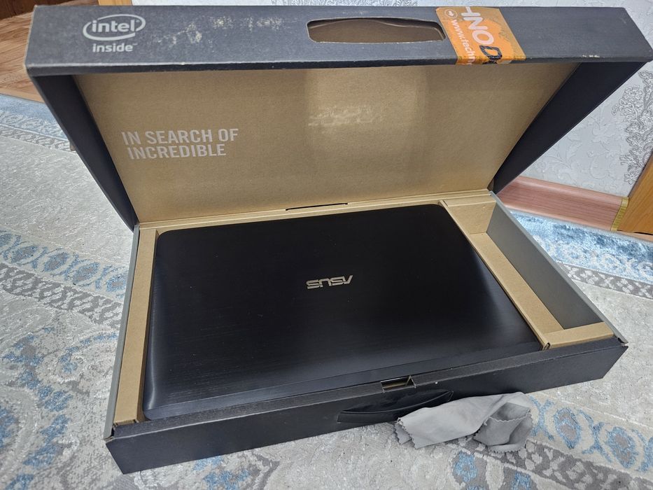 Ноутбук Asus k555l