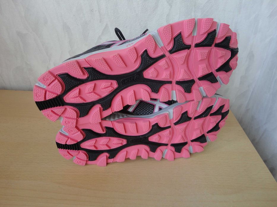 N40 Asics Gel Fuji Trabuco GTX /нови дамски маратонки за туризъм