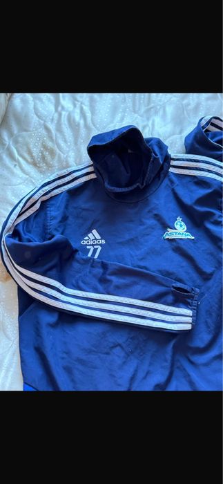 Спортивные кофты Адидас